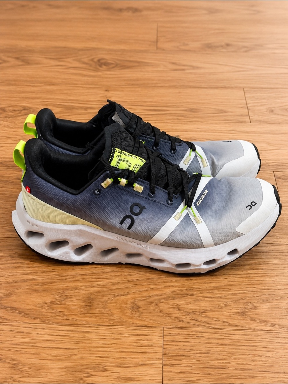 On Running Cloudsurfer Trail Waterproof